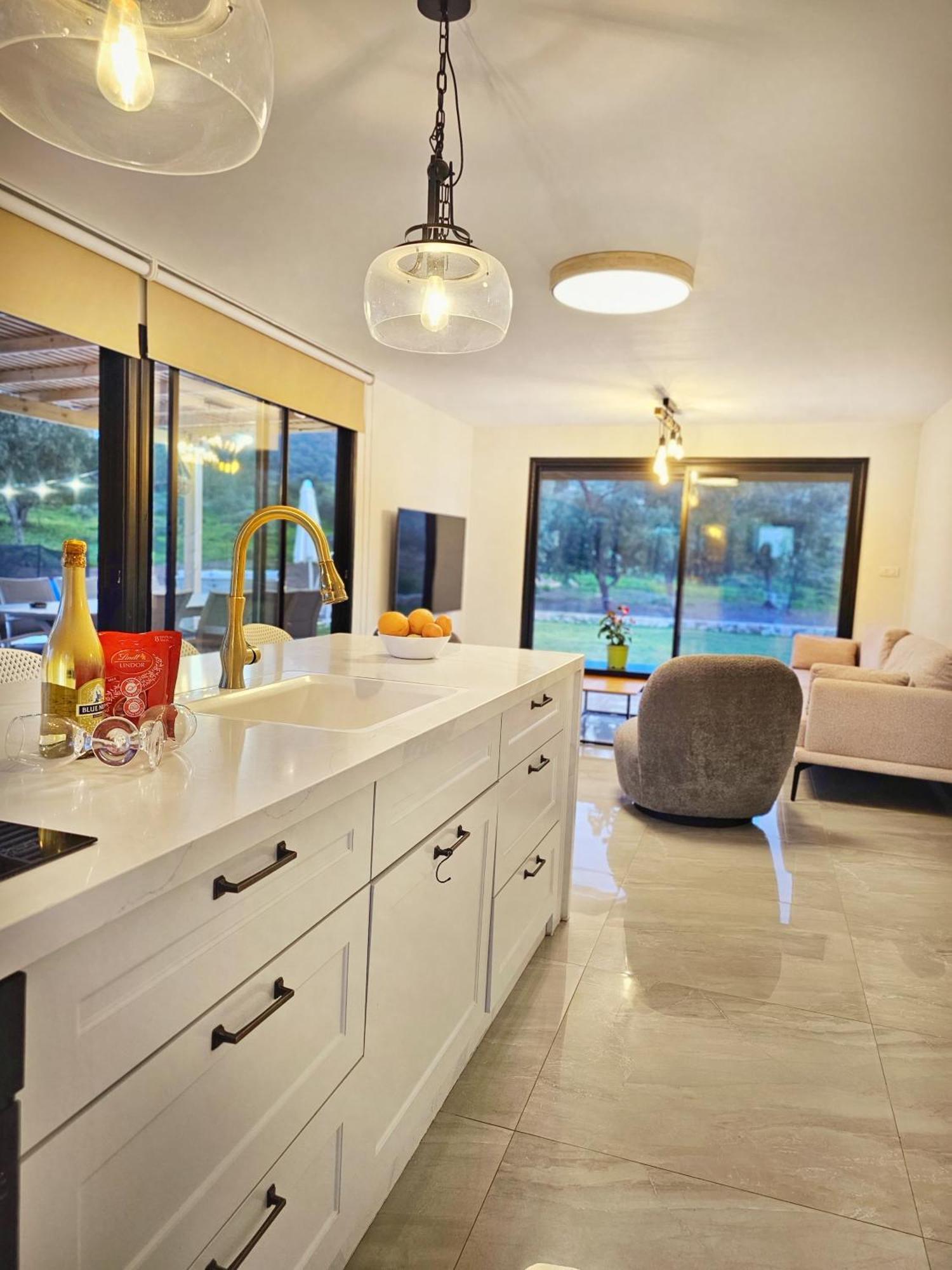 זריחה למרגלות הגלבוע Villa Nurit Ngoại thất bức ảnh