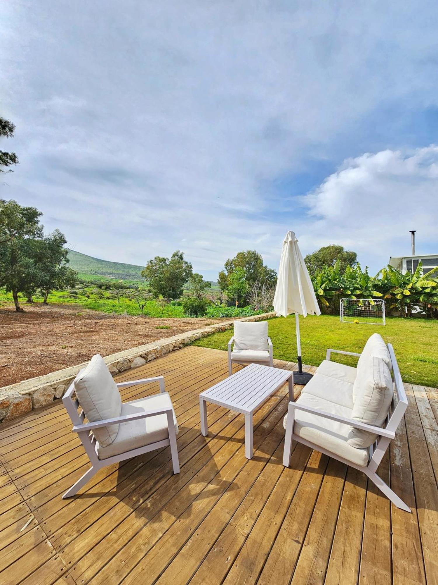 זריחה למרגלות הגלבוע Villa Nurit Ngoại thất bức ảnh