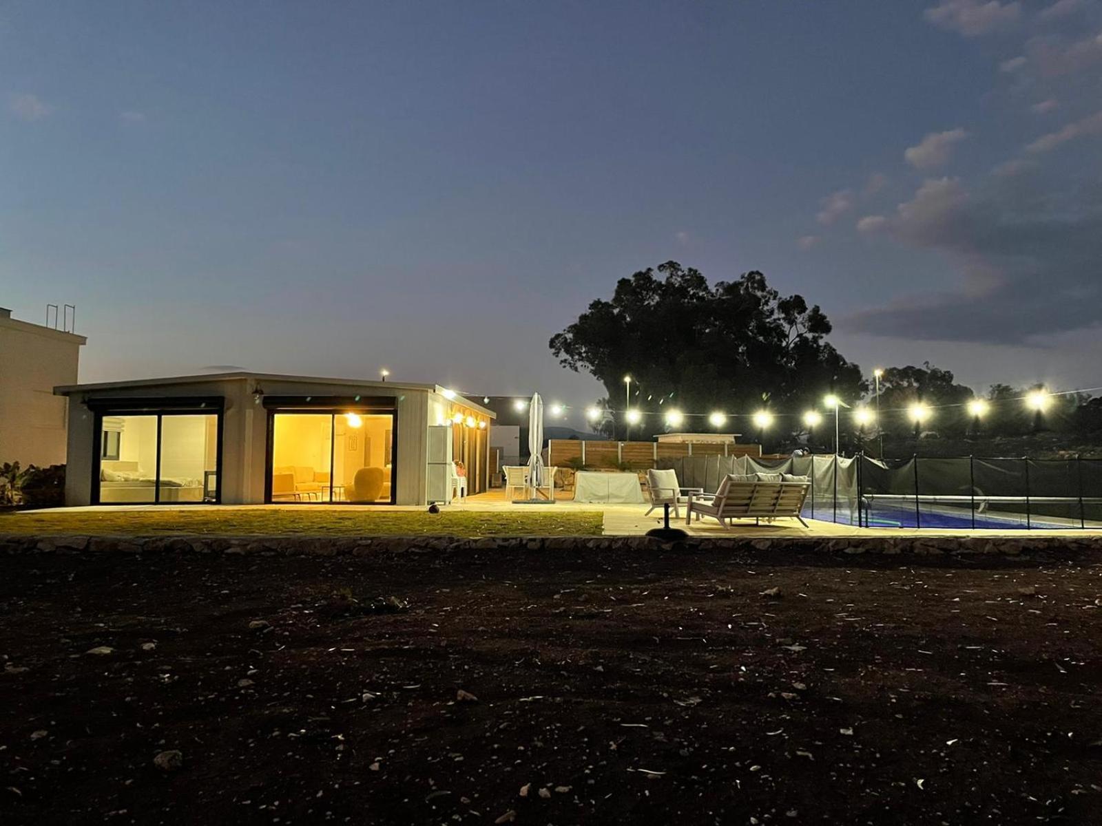 זריחה למרגלות הגלבוע Villa Nurit Ngoại thất bức ảnh